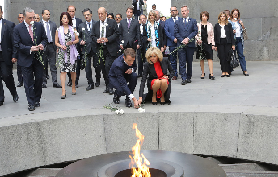 Macron: Ermeni Soykırımının tanınması mücadelesine devam edeceğiz